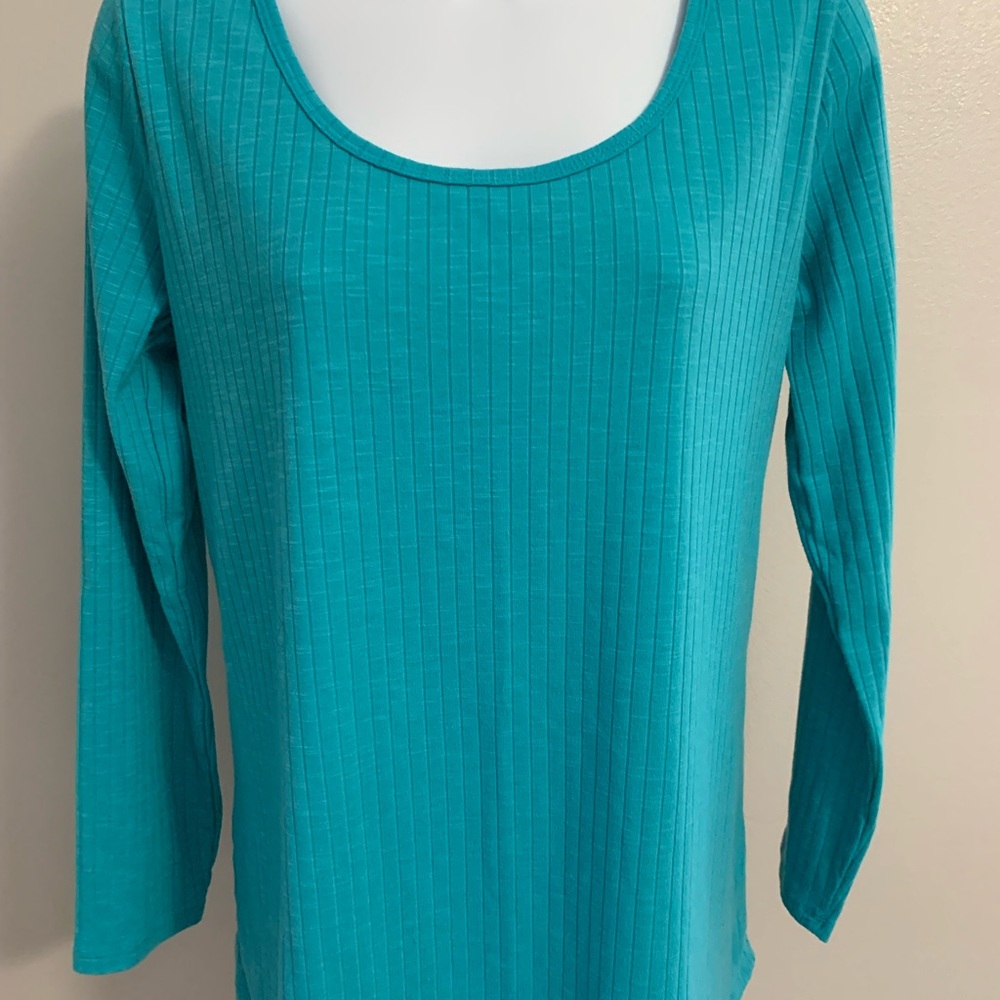 LuLa Roe Ribbed Top - Picture 13 of 16